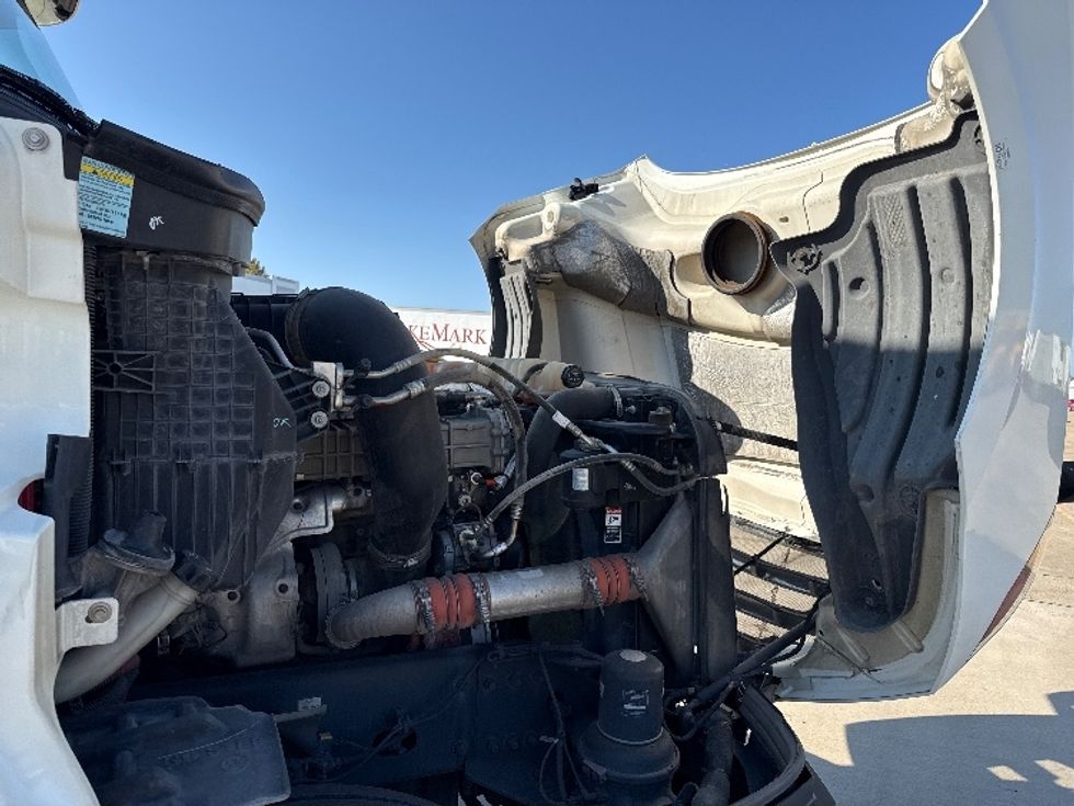 Day Cab Tractor-Heavy Duty Tractors-Freightliner-2018-T12664ST-Grand Prairie-TX-456,287\n\t\tmiles-$ 41,000 - Image 15