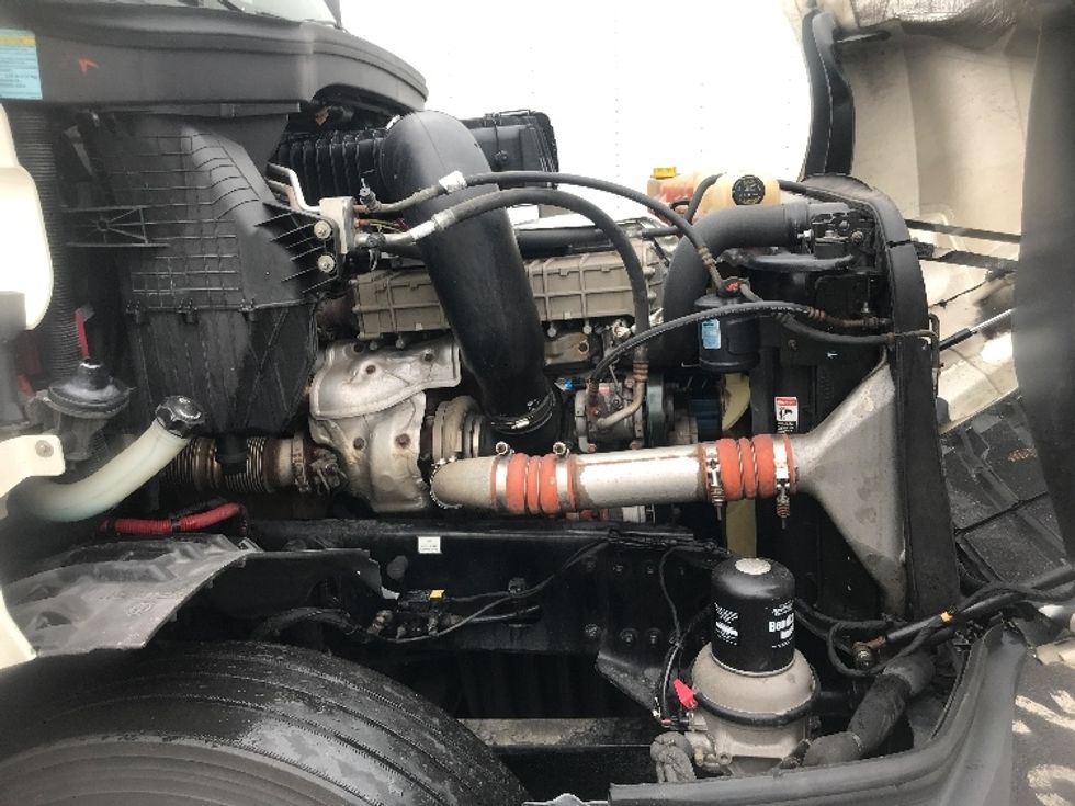 Day Cab Tractor-Heavy Duty Tractors-Freightliner-2018-T12664ST-Harrisburg-PA-532,758\n\t\tmiles-$ 36,500 - Image 15