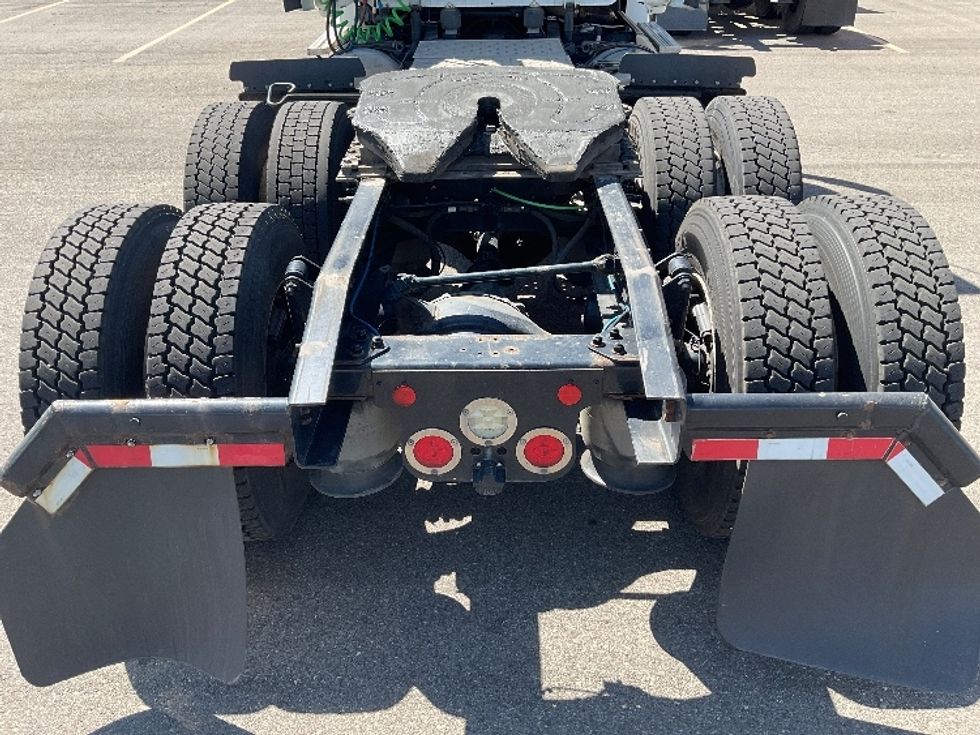 Day Cab Tractor-Heavy Duty Tractors-Freightliner-2018-T12664ST-Idaho Falls-ID-167,302\n\t\tmiles-$ 58,750 - Image 6