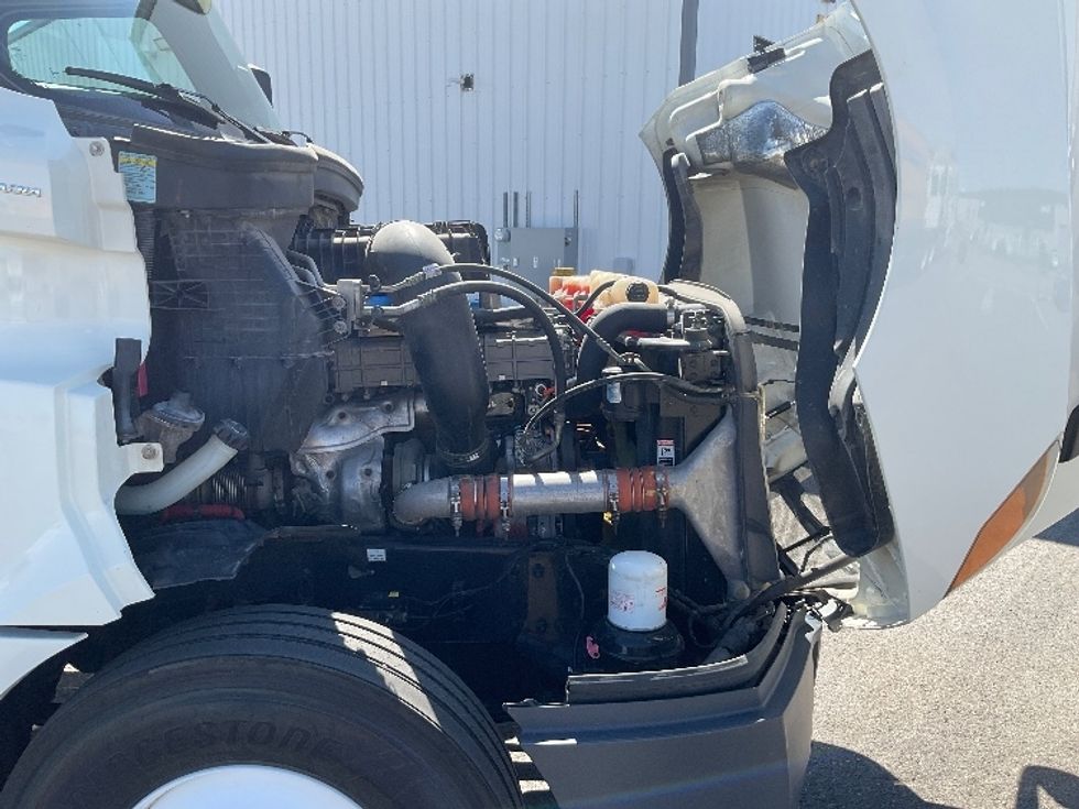 Day Cab Tractor-Heavy Duty Tractors-Freightliner-2018-T12664ST-Idaho Falls-ID-174,194\n\t\tmiles-$ 58,500 - Image 15