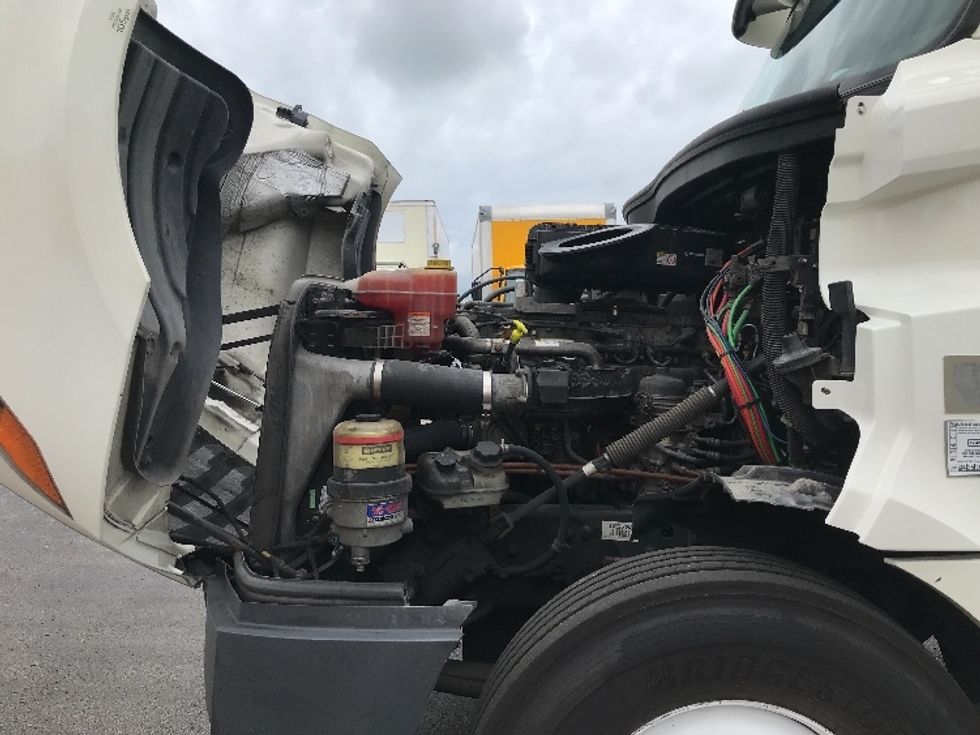 Day Cab Tractor-Heavy Duty Tractors-Freightliner-2018-T12664ST-Kansas City-MO-340,910\n\t\tmiles-$ 53,750 - Image 16
