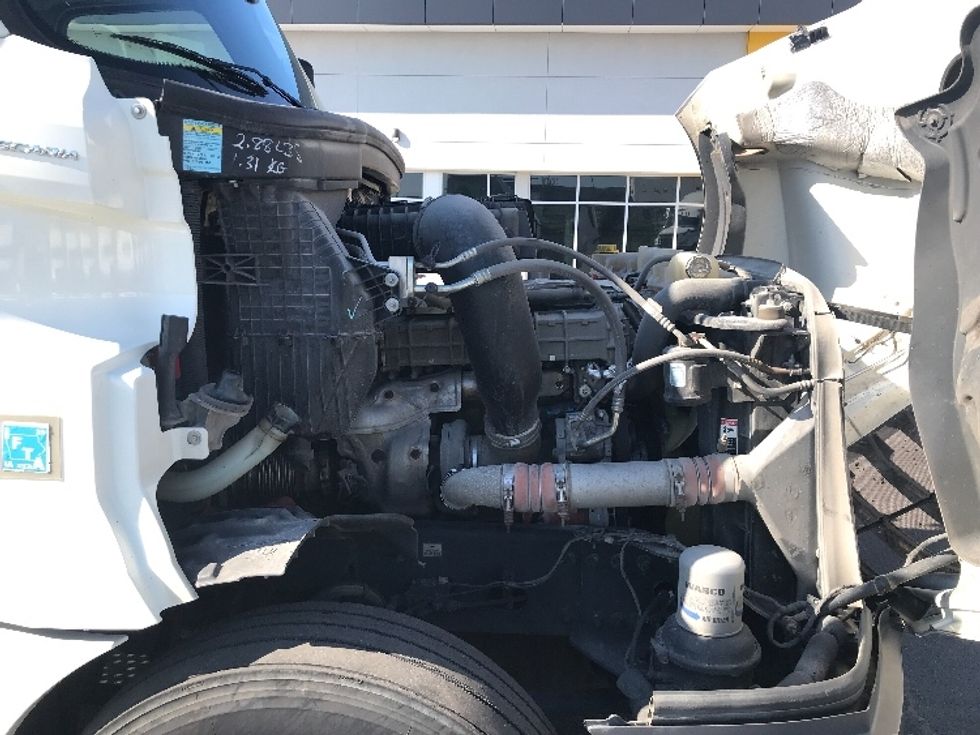 Day Cab Tractor-Heavy Duty Tractors-Freightliner-2018-T12664ST-Kansas City-MO-350,589\n\t\tmiles-$ 44,500 - Image 15