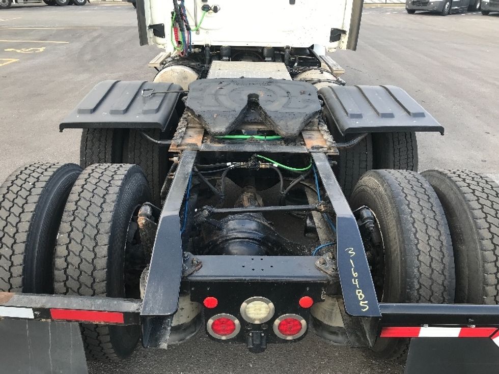 Day Cab Tractor-Heavy Duty Tractors-Freightliner-2018-T12664ST-Kansas City-MO-725,756\n\t\tmiles-$ 22,250 - Image 6