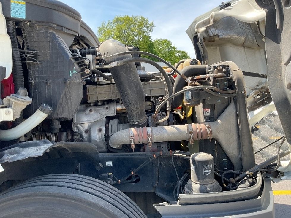 Day Cab Tractor-Heavy Duty Tractors-Freightliner-2018-T12664ST-Kentwood-MI-483,316\n\t\tmiles-$ 39,000 - Image 15