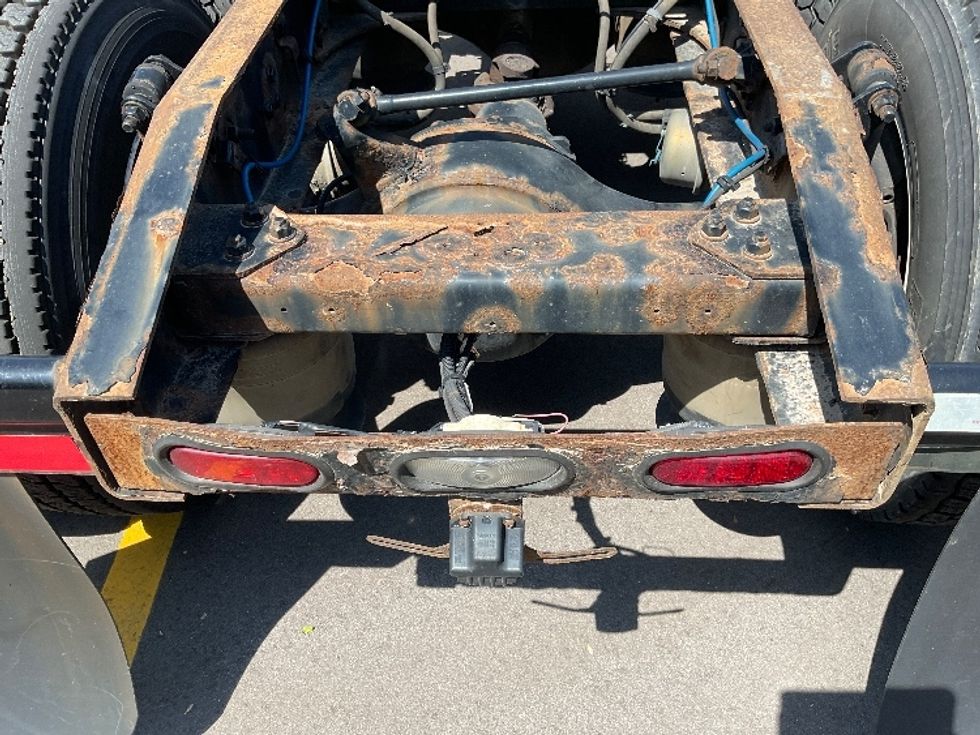 Day Cab Tractor-Heavy Duty Tractors-Freightliner-2018-T12664ST-Kentwood-MI-483,316\n\t\tmiles-$ 39,000 - Image 18