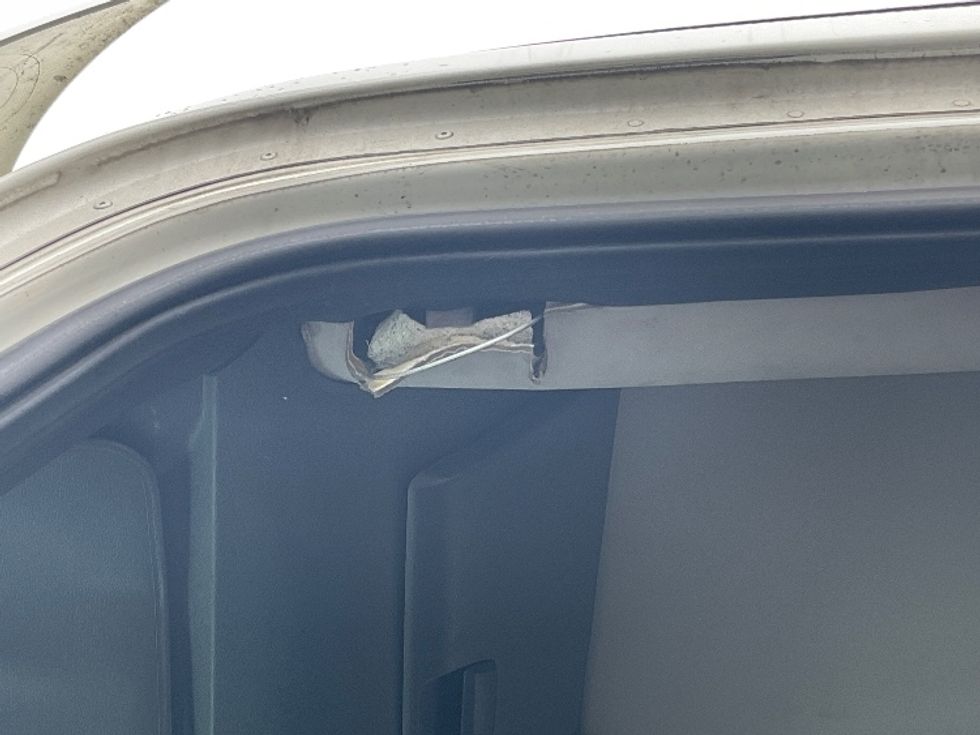 Day Cab Tractor-Heavy Duty Tractors-Freightliner-2018-T12664ST-King Of Prussia-PA-477,194\n\t\tmiles-$ 35,000 - Image 19