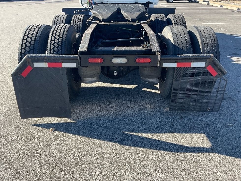 Day Cab Tractor-Heavy Duty Tractors-Freightliner-2018-T12664ST-King Of Prussia-PA-487,946\n\t\tmiles-$ 34,500 - Image 17