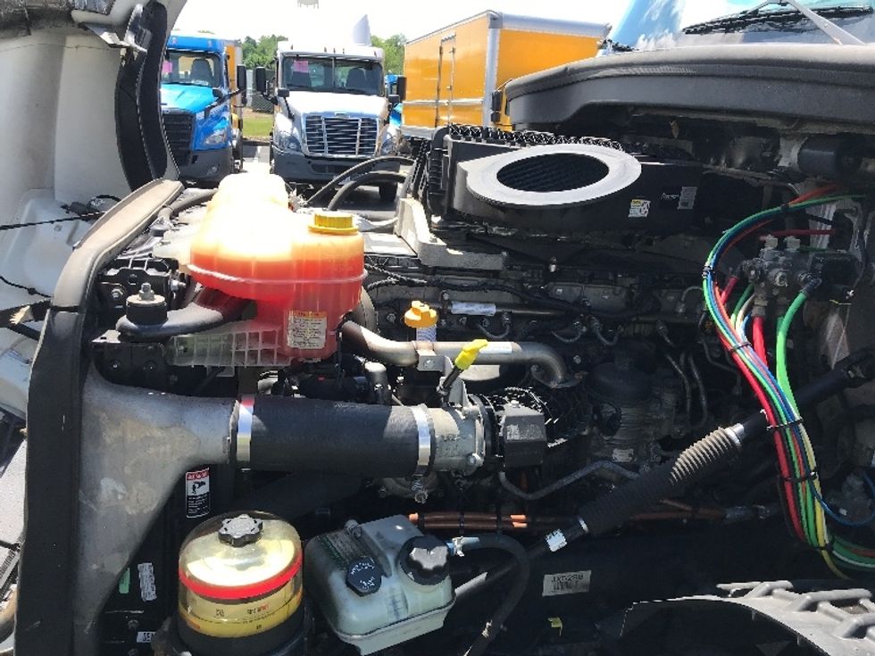 Day Cab Tractor-Heavy Duty Tractors-Freightliner-2018-T12664ST-Lancaster-PA-341,344\n\t\tmiles-$ 42,750 - Image 16