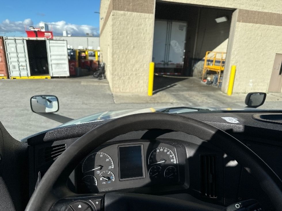 Day Cab Tractor-Heavy Duty Tractors-Freightliner-2018-T12664ST-Milwaukee-WI-503,107\n\t\tmiles-$ 41,500 - Image 9