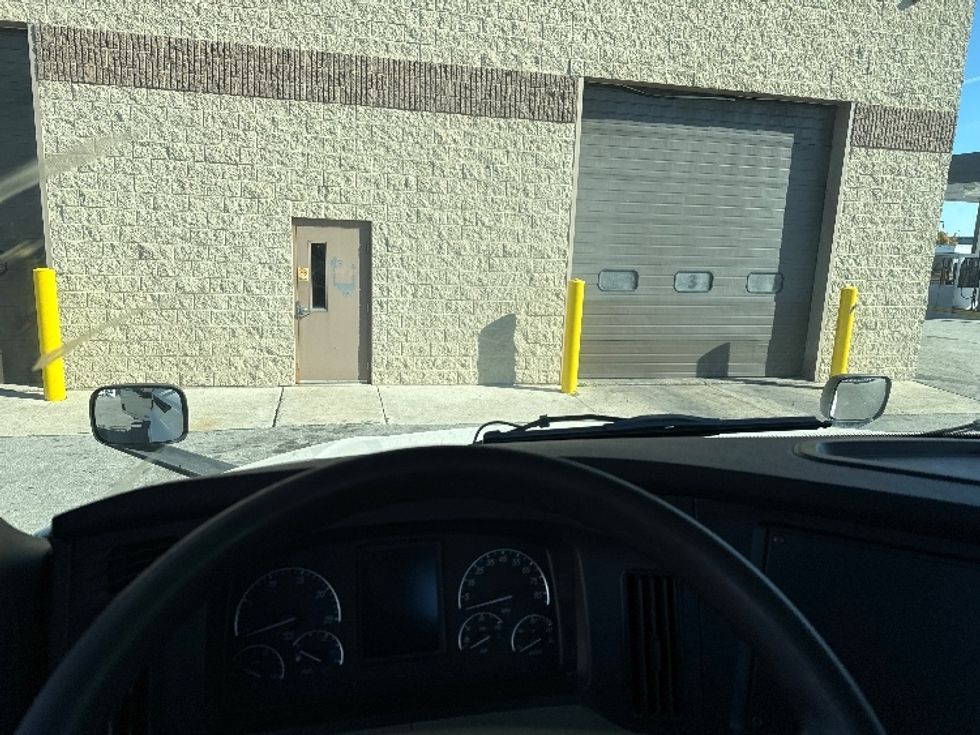 Day Cab Tractor-Heavy Duty Tractors-Freightliner-2018-T12664ST-Milwaukee-WI-532,987\n\t\tmiles-$ 39,000 - Image 11