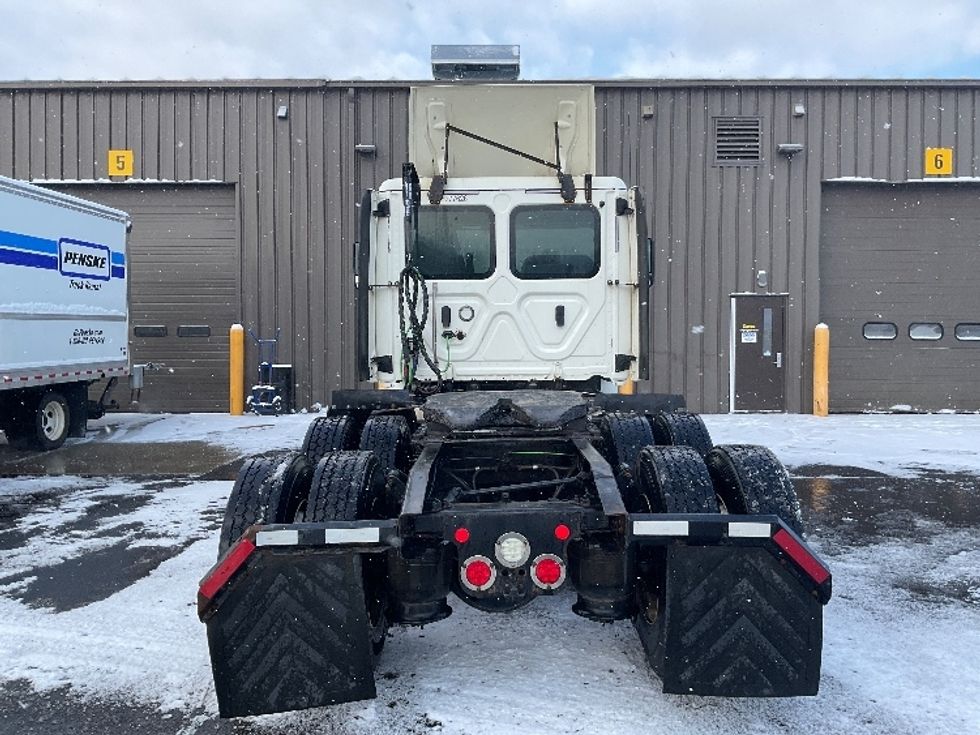 Day Cab Tractor-Heavy Duty Tractors-Freightliner-2018-T12664ST-Mount Pleasant-PA-475,432\n\t\tmiles-$ 40,000 - Image 6