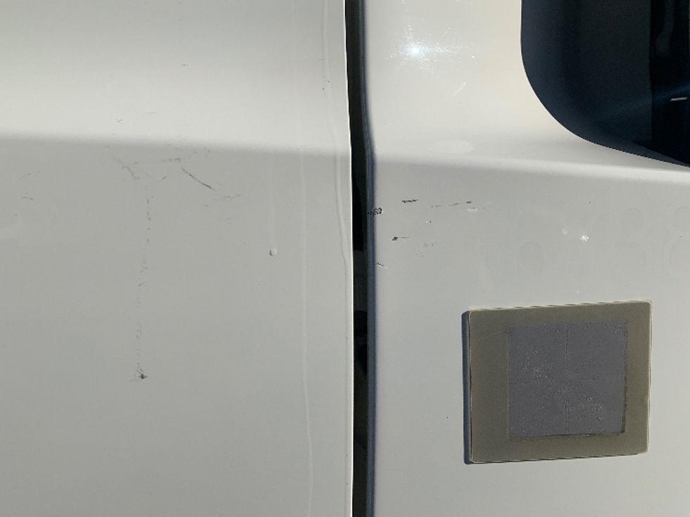 Day Cab Tractor-Heavy Duty Tractors-Freightliner-2018-T12664ST-Nashville (Mount Juliet)-TN-501,225\n\t\tmiles-$ 37,000 - Image 17