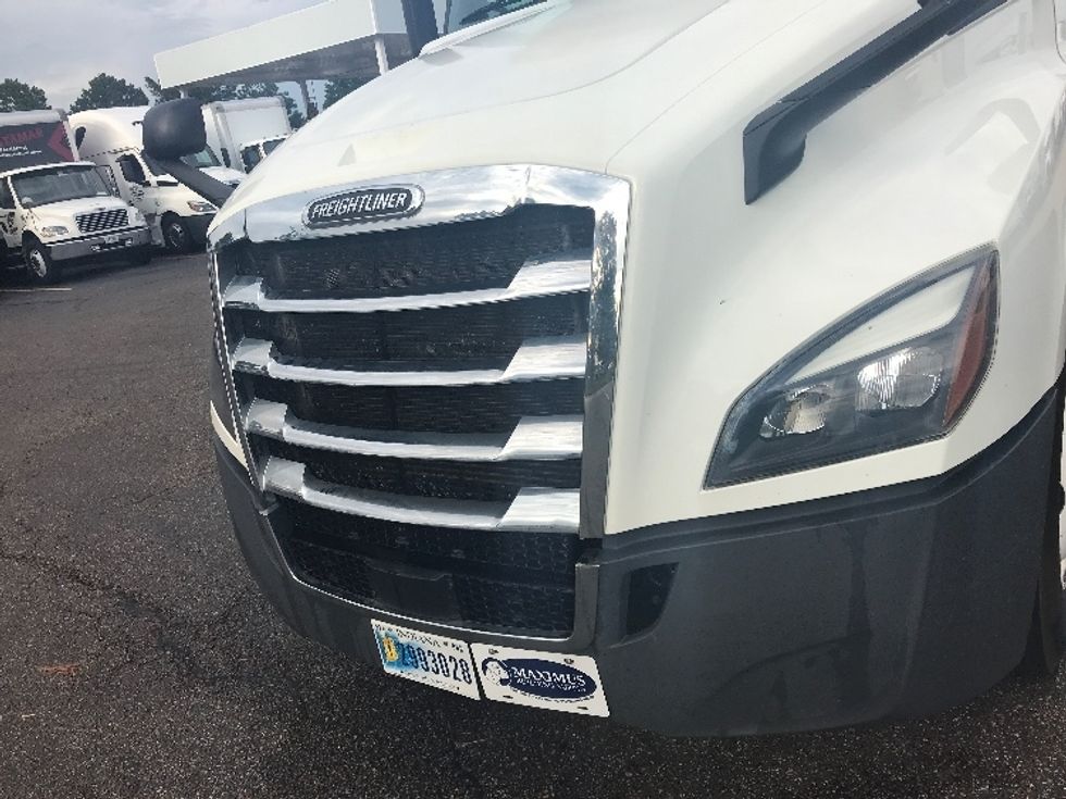 Day Cab Tractor-Heavy Duty Tractors-Freightliner-2018-T12664ST-Olive Branch-MS-315,269\n\t\tmiles-$ 52,250 - Image 19