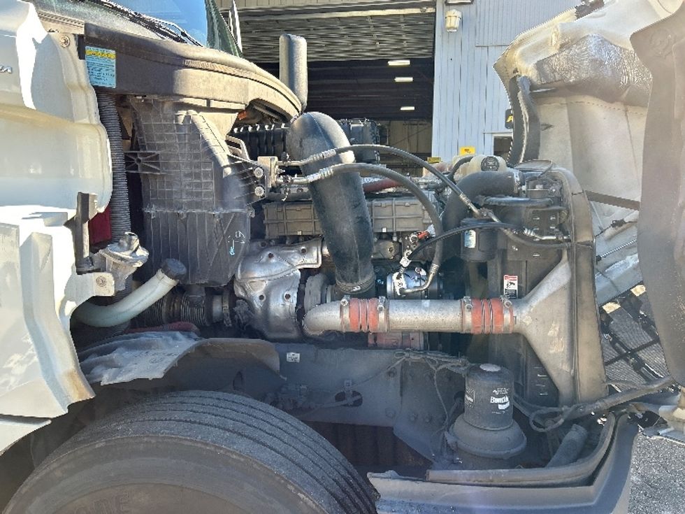 Day Cab Tractor-Heavy Duty Tractors-Freightliner-2018-T12664ST-Pensacola-FL-446,818\n\t\tmiles-$ 46,750 - Image 15