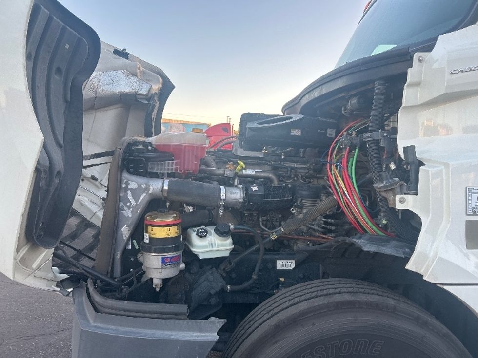 Day Cab Tractor-Heavy Duty Tractors-Freightliner-2018-T12664ST-Phoenix-AZ-250,503\n\t\tmiles-$ 48,250 - Image 16