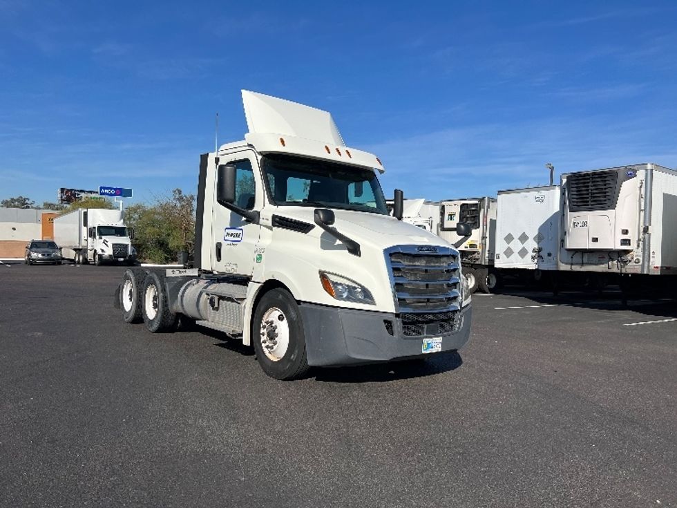 Your Next Used 2018 Freightliner T12664ST, 316008, Is For Sale And Ready For You In Phoenix, AZ