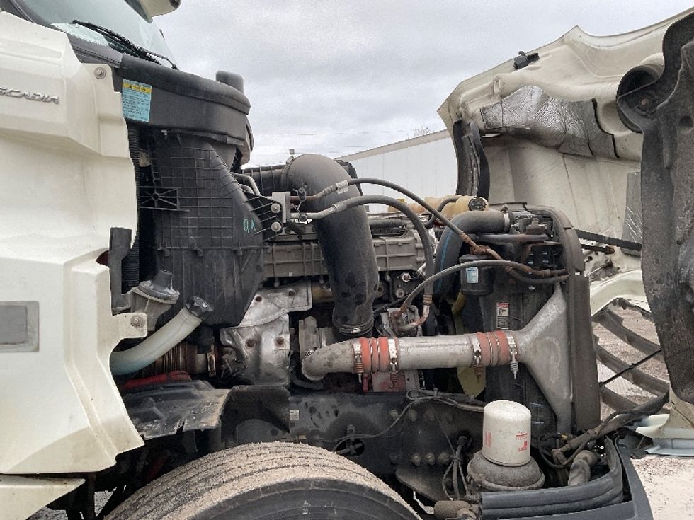 Day Cab Tractor-Heavy Duty Tractors-Freightliner-2018-T12664ST-Saginaw-MI-294,887\n\t\tmiles-$ 50,750 - Image 15