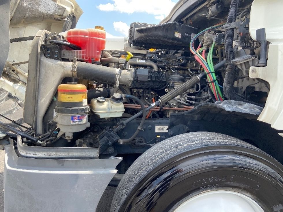 Day Cab Tractor-Heavy Duty Tractors-Freightliner-2018-T12664ST-San Antonio-TX-529,010\n\t\tmiles-$ 38,750 - Image 16