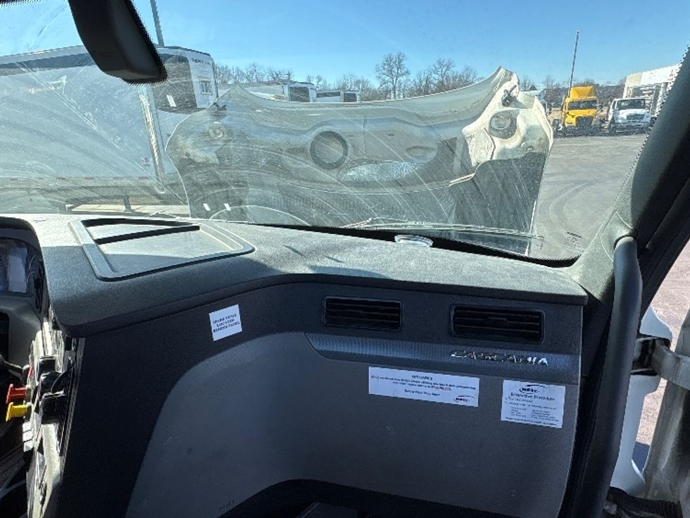 Day Cab Tractor-Heavy Duty Tractors-Freightliner-2018-T12664ST-Swedesboro-NJ-248,256\n\t\tmiles-$ 48,500 - Image 13