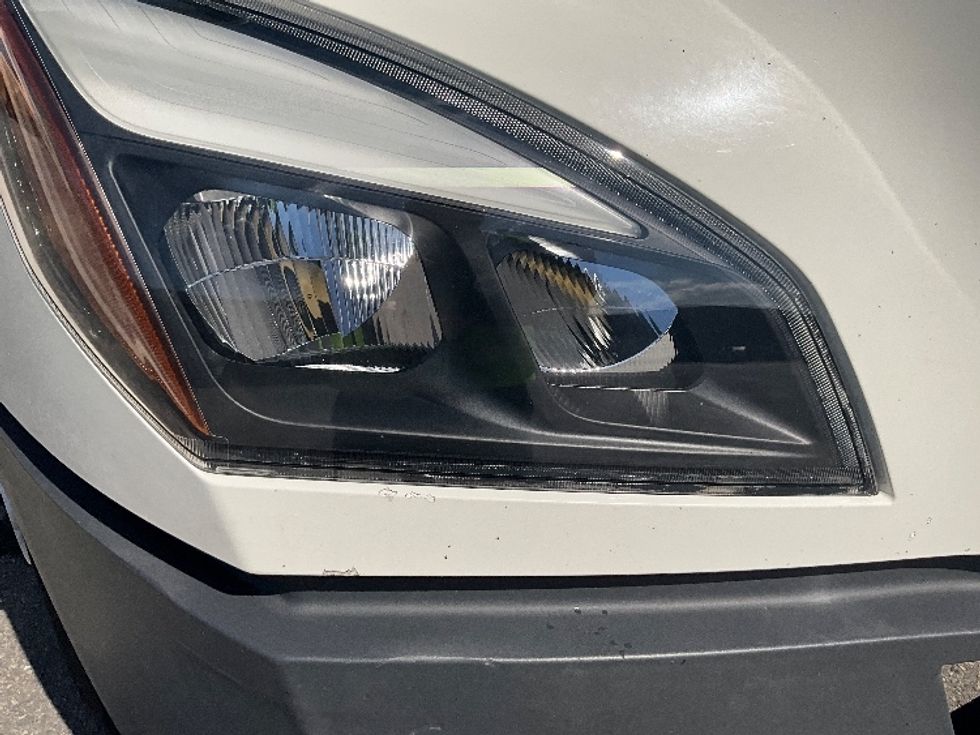 Day Cab Tractor-Heavy Duty Tractors-Freightliner-2018-T12664ST-Tampa-FL-494,716\n\t\tmiles-$ 39,500 - Image 16