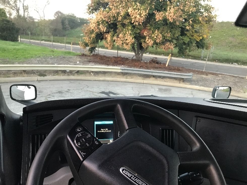 Day Cab Tractor-Heavy Duty Tractors-Freightliner-2018-T12664ST-Torrance-CA-364,172\n\t\tmiles-$ 44,750 - Image 11