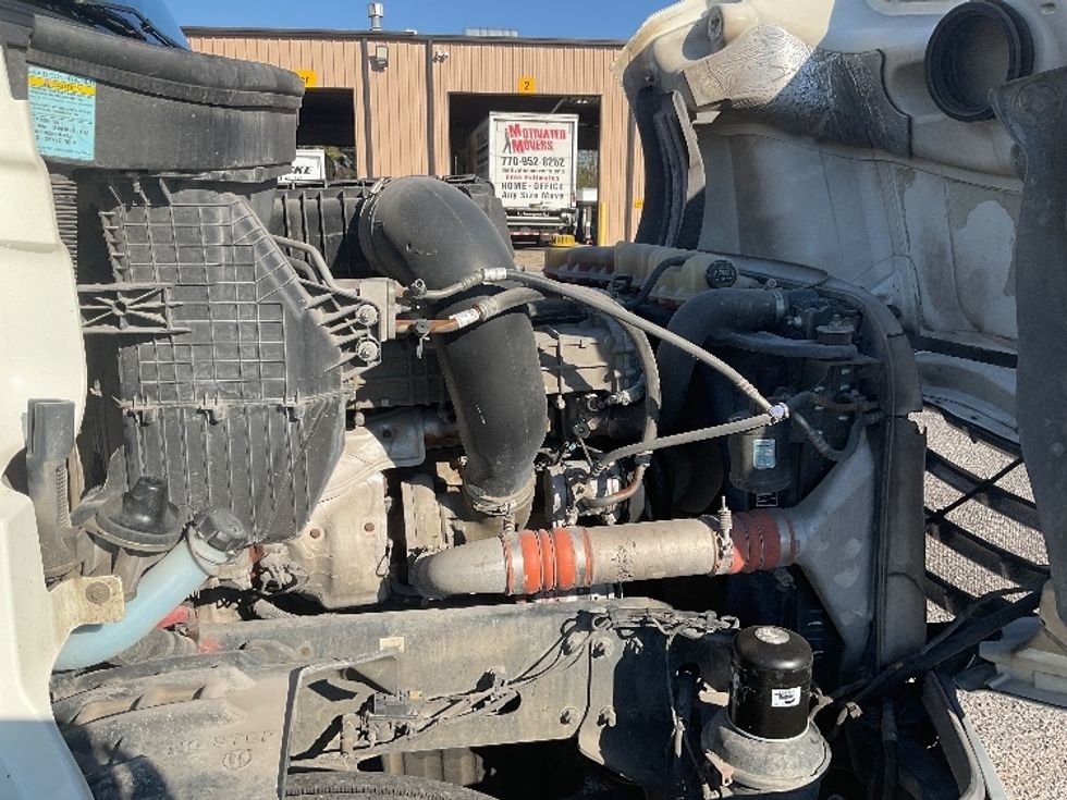 Day Cab Tractor-Heavy Duty Tractors-Freightliner-2018-T12664ST-Tuscaloosa-AL-436,454\n\t\tmiles-$ 45,500 - Image 15