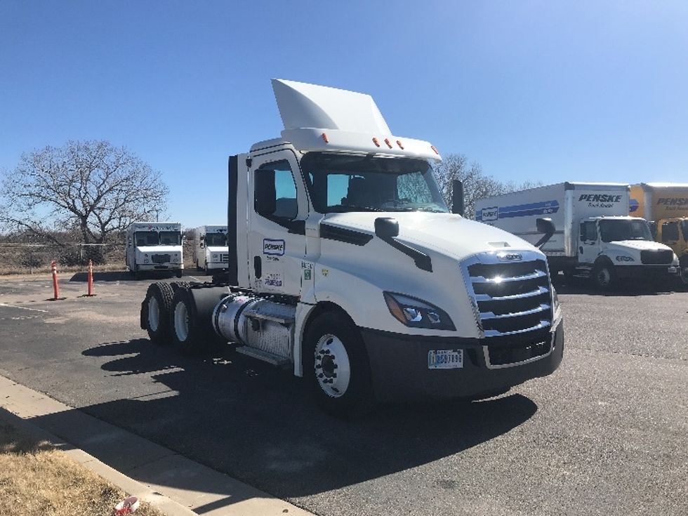 Your Next Used 2018 Freightliner T12664ST, 315217, Is For Sale And