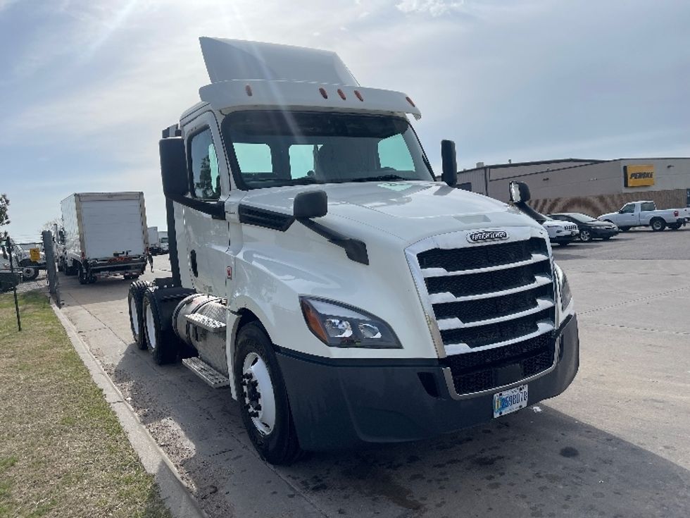 Your Next Used 2018 Freightliner T12664ST, 315222, Is For Sale And