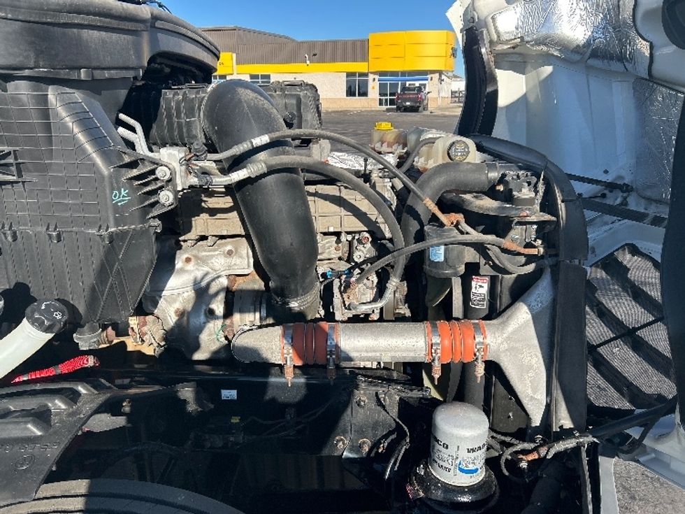 Day Cab Tractor-Heavy Duty Tractors-Freightliner-2018-T12664ST-Windsor-WI-106,498\n\t\tmiles-$ 49,500 - Image 15