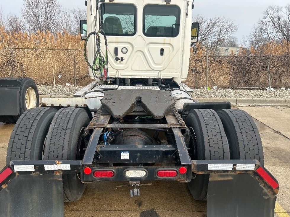 Day Cab Tractor-Heavy Duty Tractors-Freightliner-2019-Cascadia 11342ST-Allen Park-MI-421,738\n\t\tmiles-$ 24,250 - Image 6