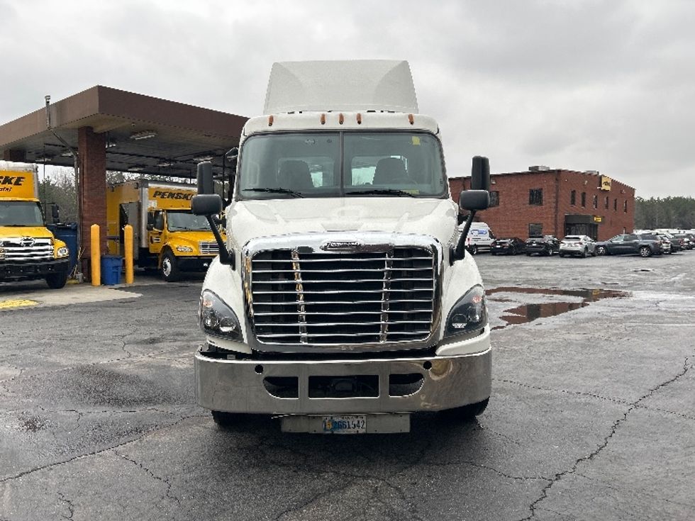 Day Cab Tractor-Heavy Duty Tractors-Freightliner-2019-Cascadia 11342ST-Duluth-GA-340,538\n\t\tmiles-$ 41,500 - Image 2