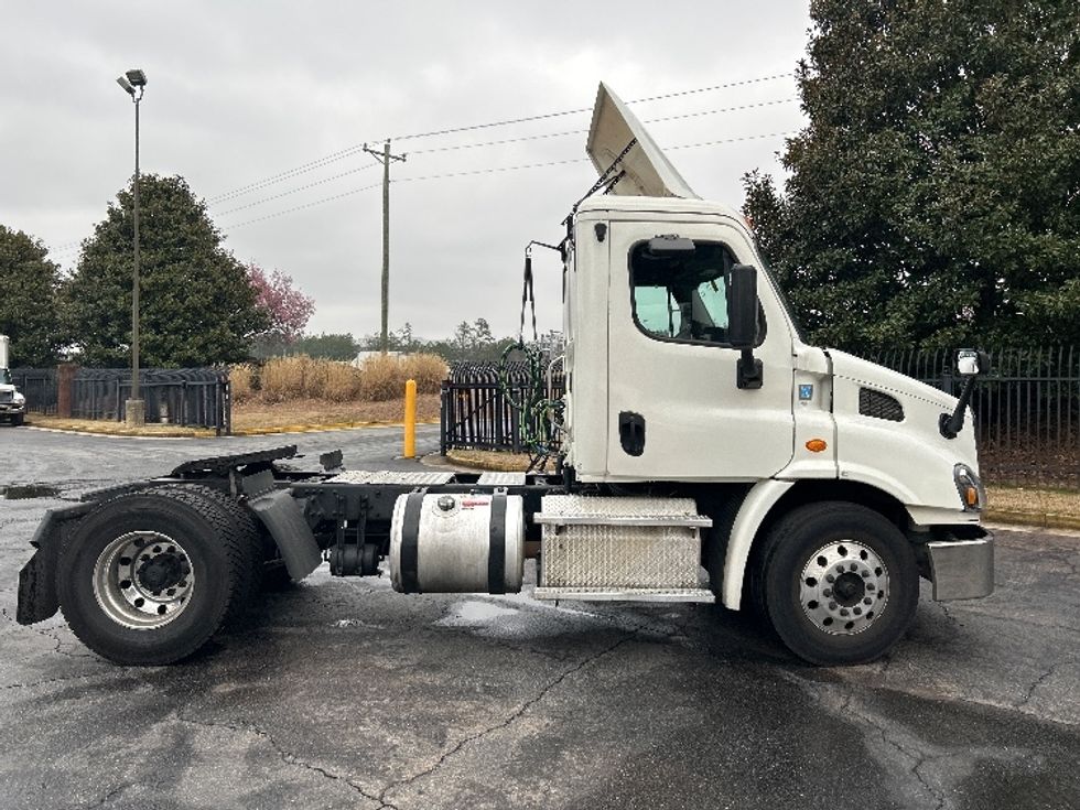 Day Cab Tractor-Heavy Duty Tractors-Freightliner-2019-Cascadia 11342ST-Duluth-GA-340,538\n\t\tmiles-$ 41,500 - Image 8