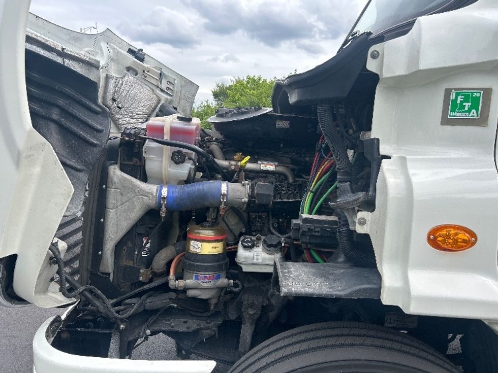 Day Cab Tractor-Heavy Duty Tractors-Freightliner-2019-Cascadia 11342ST-Indianapolis-IN-475,429\n\t\tmiles-$ 25,750 - Image 16