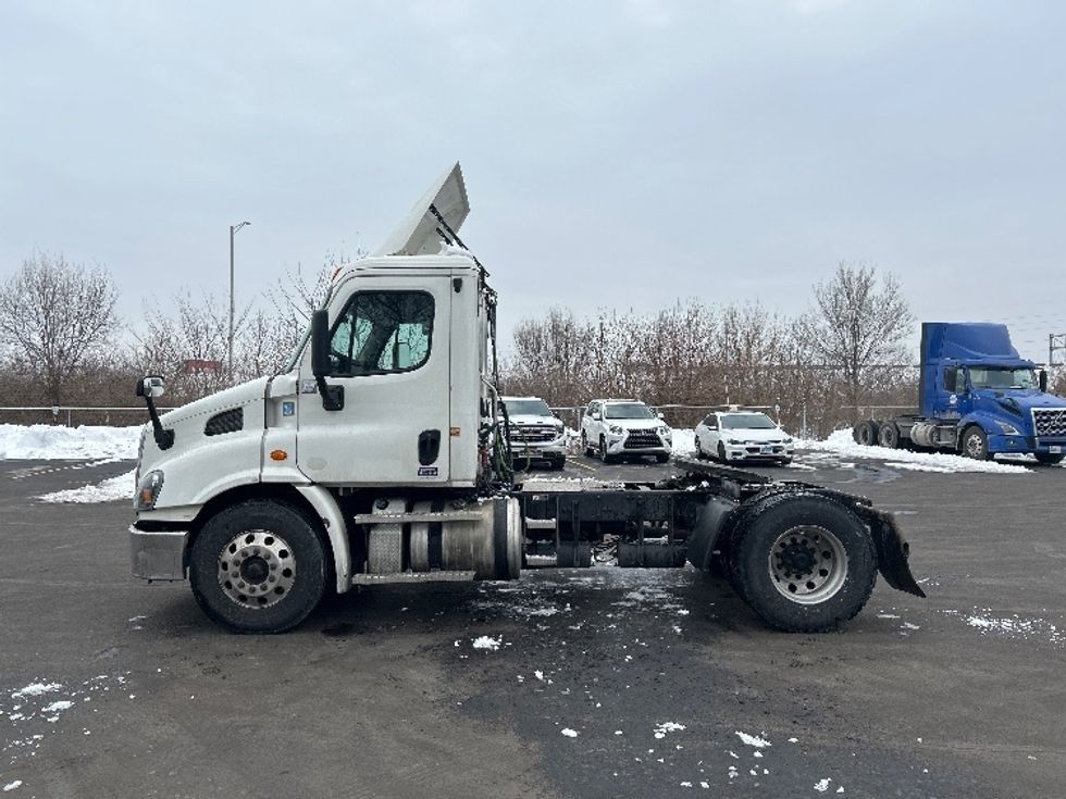 Day Cab Tractor-Heavy Duty Tractors-Freightliner-2019-Cascadia 11342ST-Indianapolis-IN-478,529\n\t\tmiles-$ 21,500 - Image 4