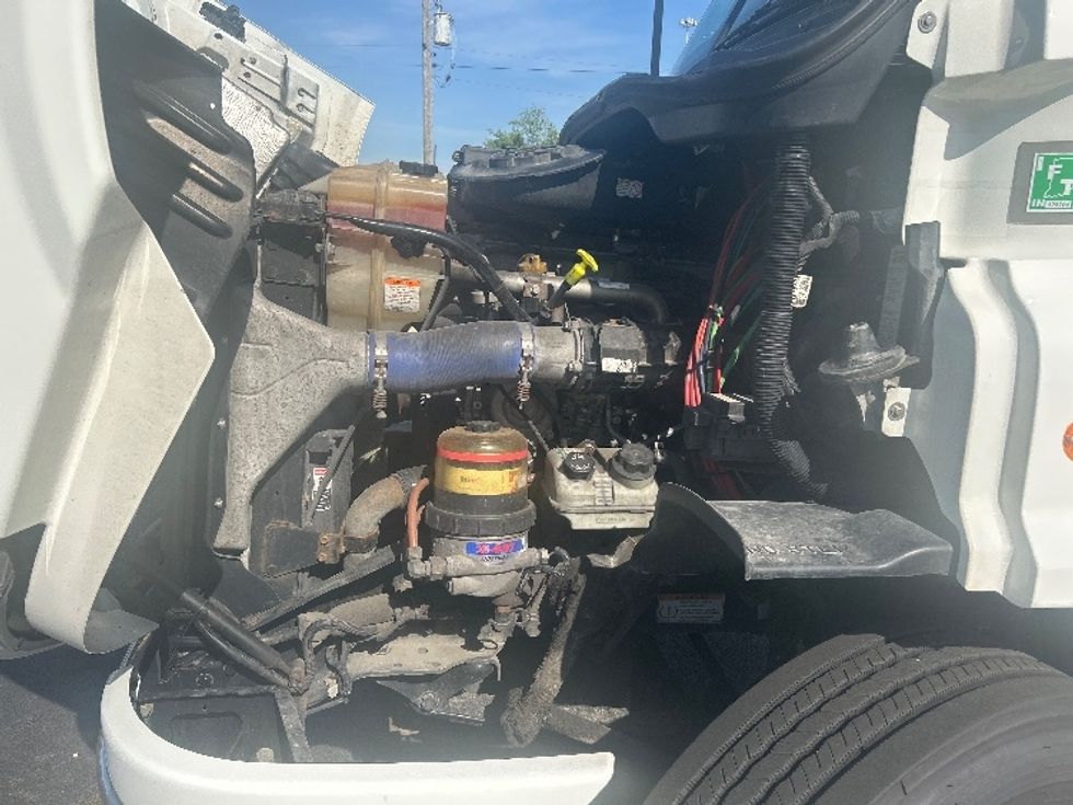 Day Cab Tractor-Heavy Duty Tractors-Freightliner-2019-Cascadia 11342ST-La Porte-IN-458,243\n\t\tmiles-$ 22,500 - Image 16