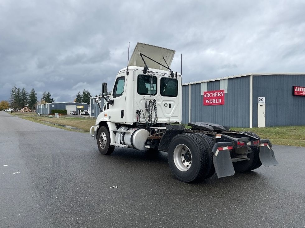 Day Cab Tractor-Heavy Duty Tractors-Freightliner-2019-Cascadia 11342ST-Lacey-WA-327,680\n\t\tmiles-$ 34,250 - Image 5