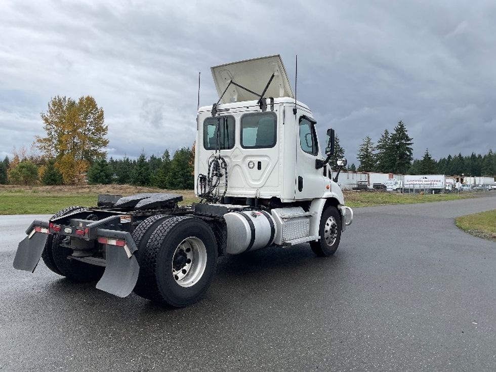 Day Cab Tractor-Heavy Duty Tractors-Freightliner-2019-Cascadia 11342ST-Lacey-WA-327,680\n\t\tmiles-$ 34,250 - Image 7