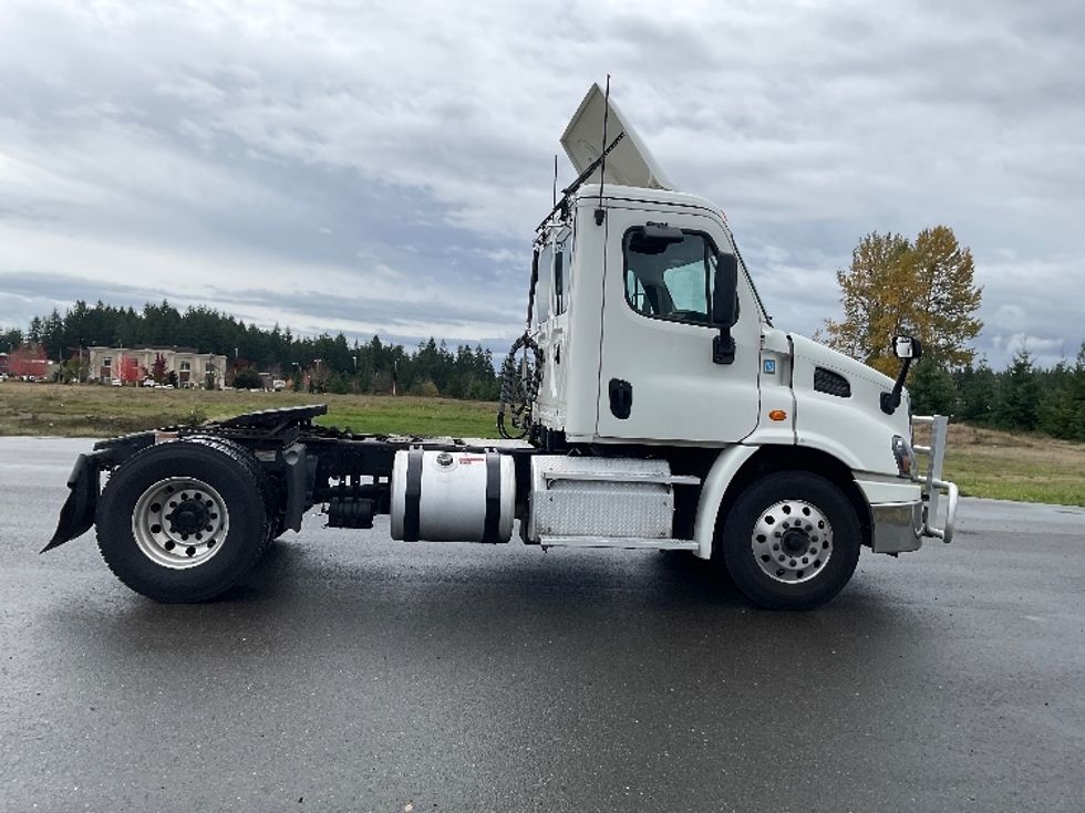 Day Cab Tractor-Heavy Duty Tractors-Freightliner-2019-Cascadia 11342ST-Lacey-WA-327,680\n\t\tmiles-$ 34,250 - Image 8