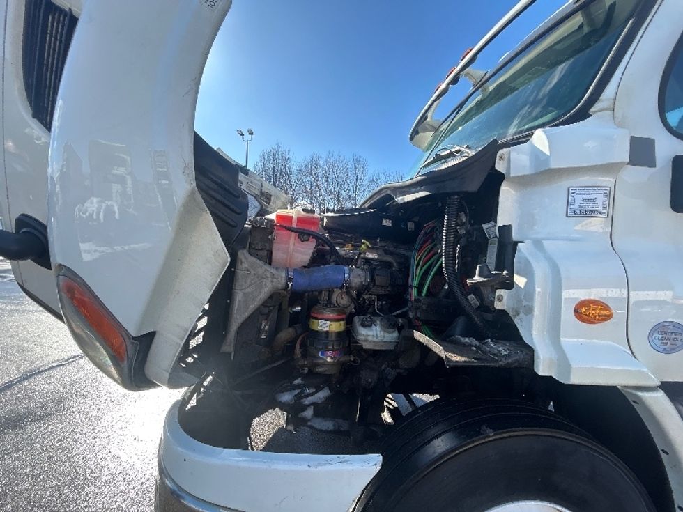 Day Cab Tractor-Heavy Duty Tractors-Freightliner-2019-Cascadia 11342ST-Middlefield-OH-292,490\n\t\tmiles-$ 25,750 - Image 16