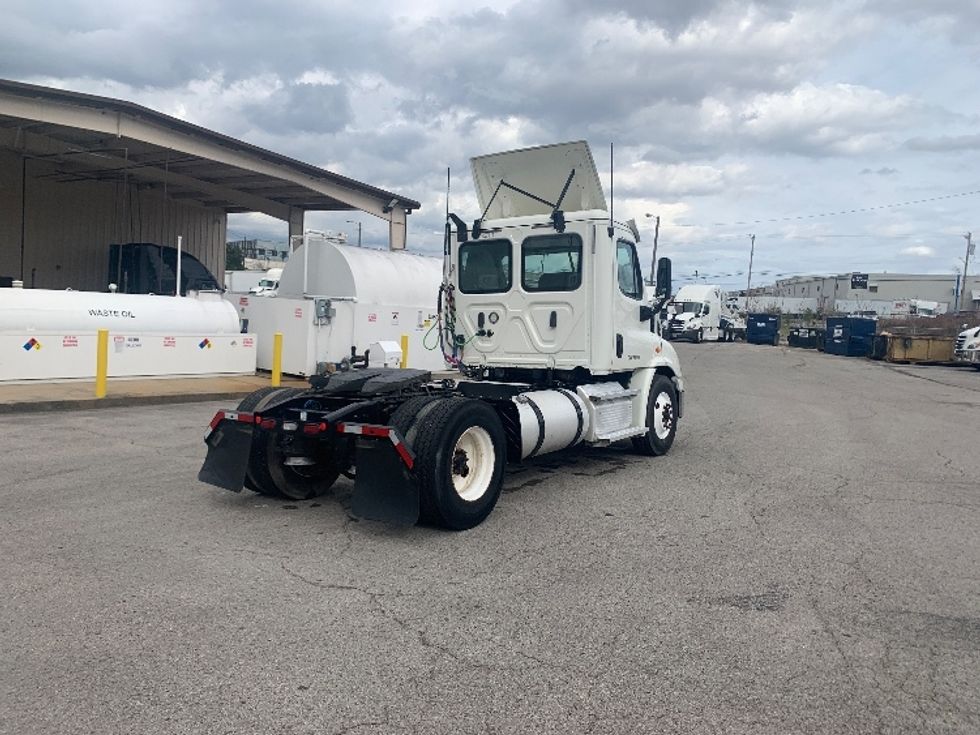 Day Cab Tractor-Heavy Duty Tractors-Freightliner-2019-Cascadia 11342ST-Nashville-TN-469,680\n\t\tmiles-$ 23,250 - Image 7