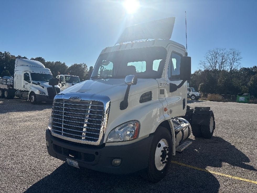 Day Cab Tractor-Heavy Duty Tractors-Freightliner-2019-Cascadia 11342ST-Pensacola-FL-324,795\n\t\tmiles-$ 24,500 - Image 3