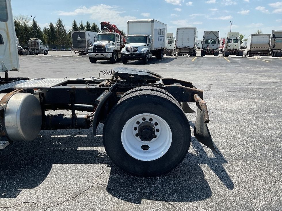 Day Cab Tractor-Heavy Duty Tractors-Freightliner-2019-Cascadia 11342ST-Perrysburg-OH-511,612\n\t\tmiles-$ 20,500 - Image 17