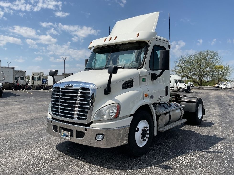 Day Cab Tractor-Heavy Duty Tractors-Freightliner-2019-Cascadia 11342ST-Perrysburg-OH-511,612\n\t\tmiles-$ 20,500 - Image 3