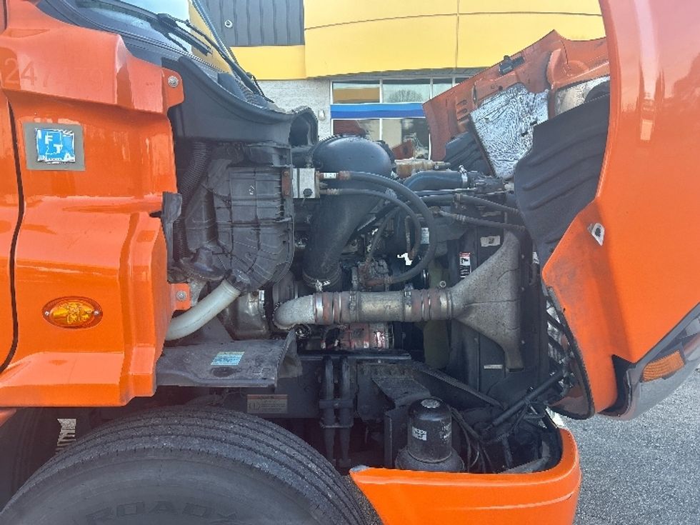 Day Cab Tractor-Heavy Duty Tractors-Freightliner-2019-Cascadia 11342ST-Prince George-VA-768,062\n\t\tmiles-$ 20,000 - Image 15