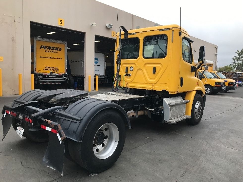 Day Cab Tractor-Heavy Duty Tractors-Freightliner-2019-Cascadia 11342ST-Torrance-CA-407,415\n\t\tmiles-$ 30,750 - Image 7