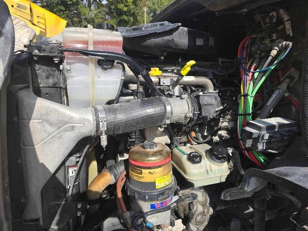 Day Cab Tractor-Heavy Duty Tractors-Freightliner-2019-Cascadia 11364ST-Atlanta (Conyers)-GA-268,452\n\t\tmiles-$ 41,500 - Image 16