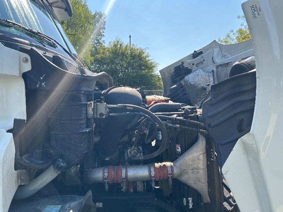 Day Cab Tractor-Heavy Duty Tractors-Freightliner-2019-Cascadia 11364ST-City Of Industry-CA-258,915\n\t\tmiles-$ 49,250 - Image 15