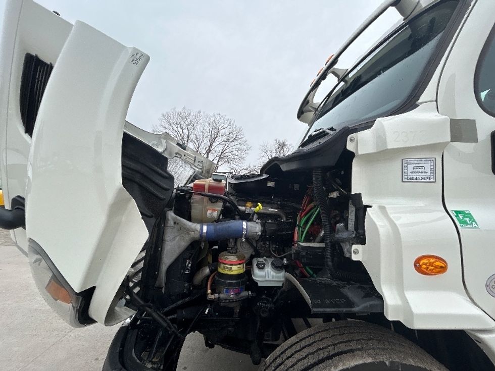 Day Cab Tractor-Heavy Duty Tractors-Freightliner-2019-Cascadia 11364ST-Des Moines-IA-521,046\n\t\tmiles-$ 29,500 - Image 16