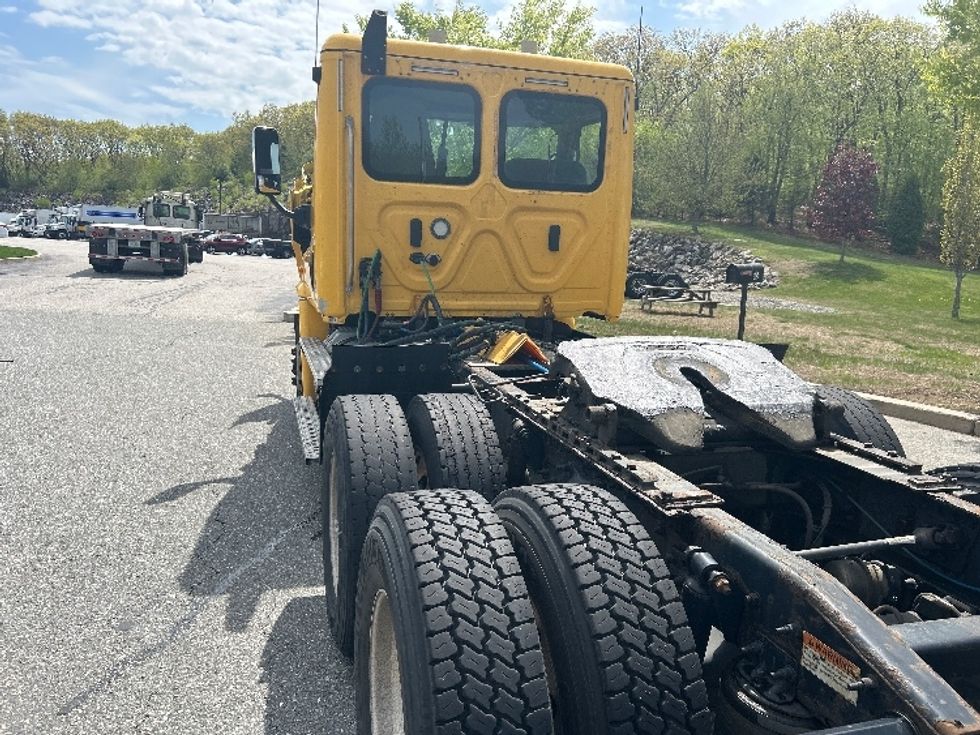 Day Cab Tractor-Heavy Duty Tractors-Freightliner-2019-Cascadia 11364ST-Fitchburg-MA-397,973\n\t\tmiles-$ 32,000 - Image 17