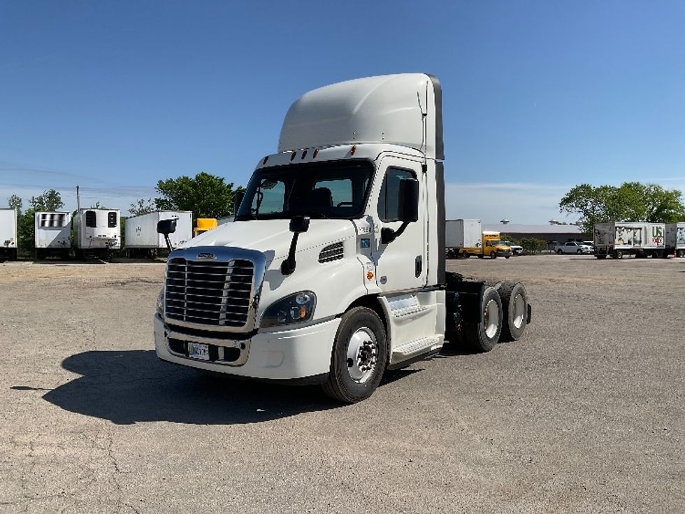 Day Cab Tractor-Heavy Duty Tractors-Freightliner-2019-Cascadia 11364ST-Fort Smith-AR-160,906\n\t\tmiles-$ 45,750 - Image 3